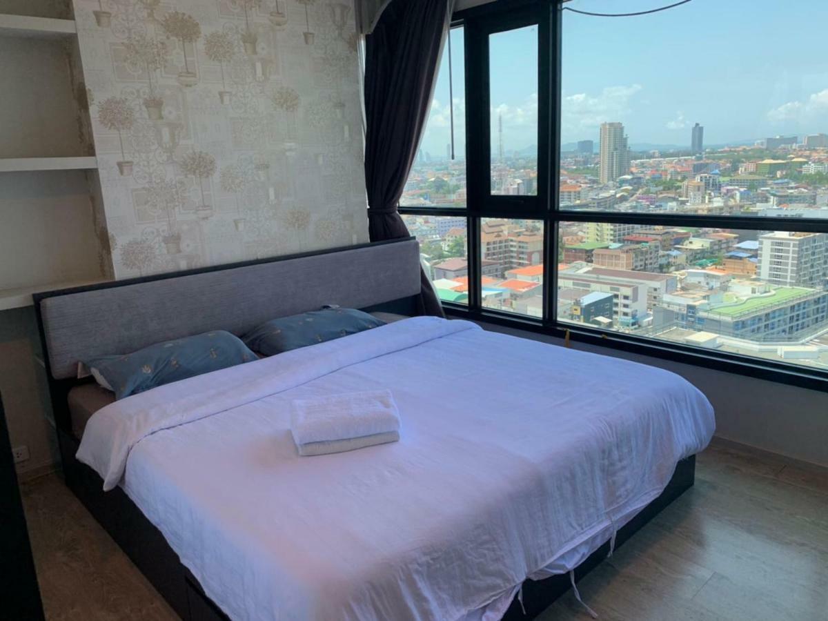 Apartamento The Base Pattaya Exterior foto